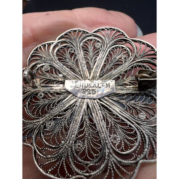 Vintage filigree amethyst sterling silver brooch made in Jerusalem - Picture 5 of 12